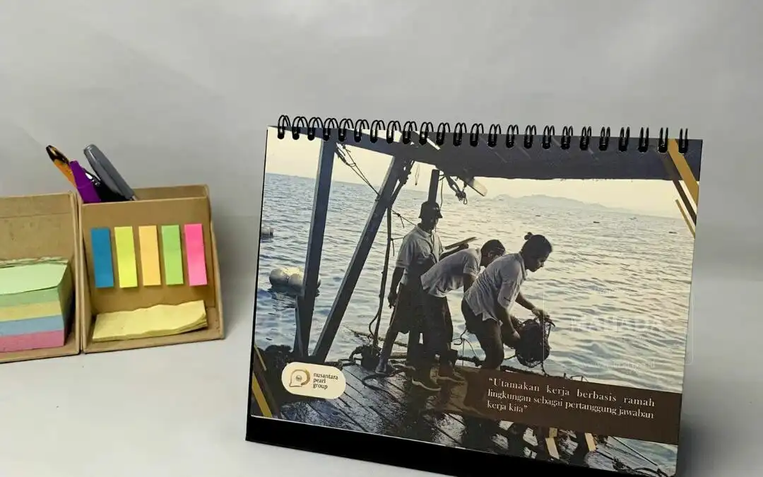 5 Keunggulan Kalender Custom sebagai Souvenir yang Berkesan